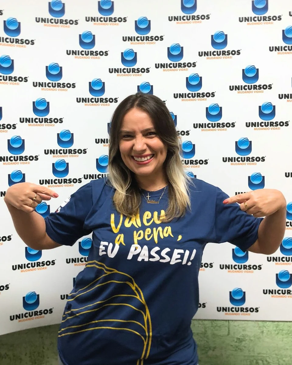Liliam Marques aprovada como Professor I na Prefeitura de São José dos Campos