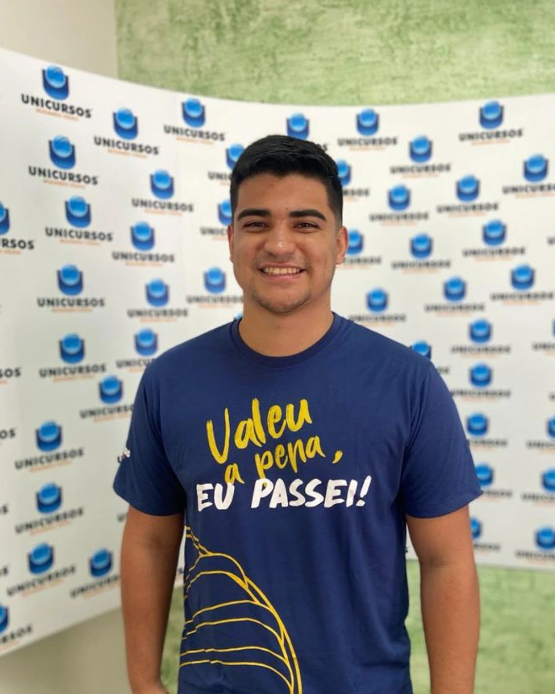 Leonardo Henrique, aprovado em PMESP